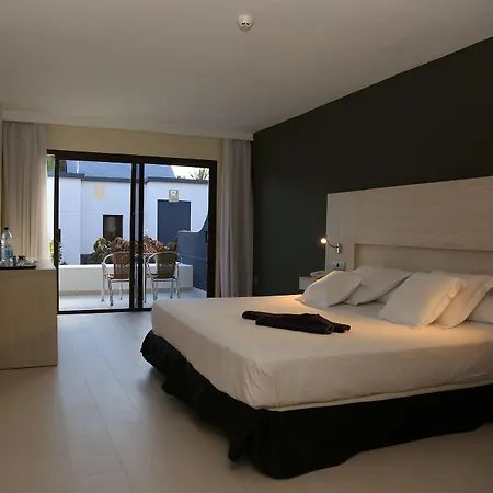 R2 Romantic Fantasia Dreams & (adults Only) 4*